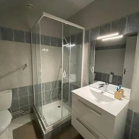 Maison 110m2 Proche Centre-ville Avec Exterieur Aurillac